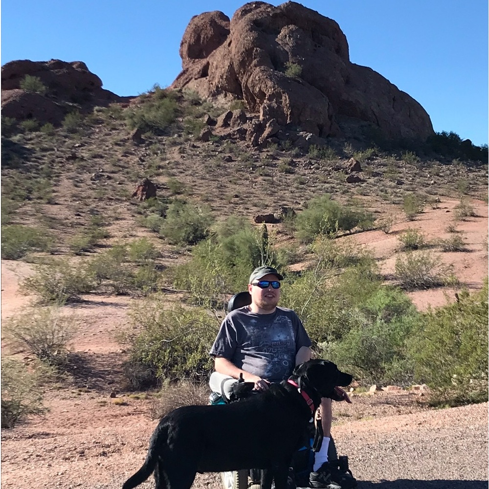 𝑯𝒊! 𝑰𝒎 𝑫𝒆𝒏𝒊𝒔𝒆. 𝑰'𝒎 𝒉𝒂𝒑𝒑𝒚 𝒕𝒐 𝒎𝒆𝒆𝒕 𝒚𝒐𝒖! I’m a Florida-Bama🐊girl in gorgeous AZ.🏜️ - Picture 13 of 16